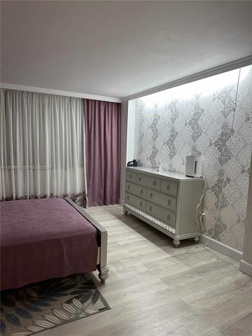 1301 NE Miami Gardens Dr 425W, Miami, FL 33179