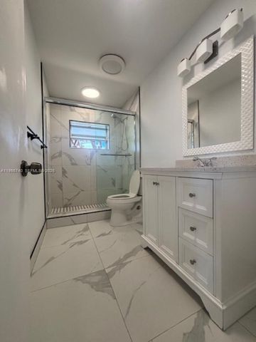 5215 SW 128th Ave, Miami, FL 33175