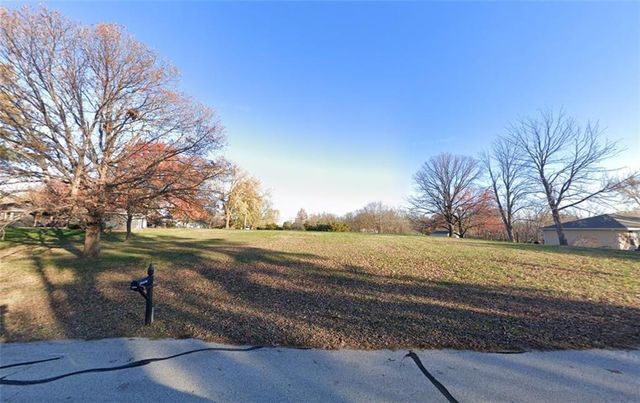 12300 NW Porter Road, Kansas City, MO 64152