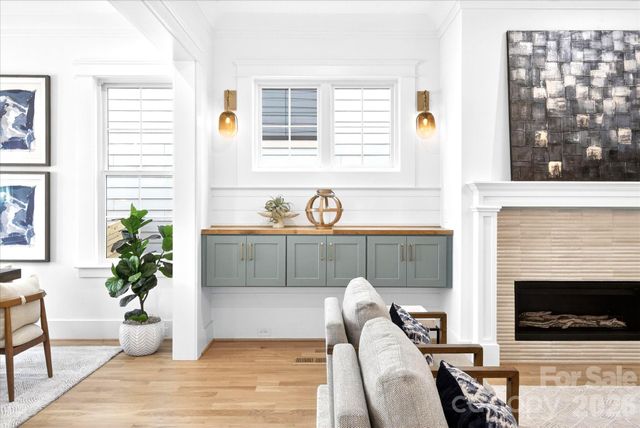 1718 Seifert Circle, Charlotte, NC 28205