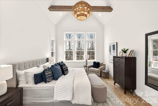 1718 Seifert Circle, Charlotte, NC 28205