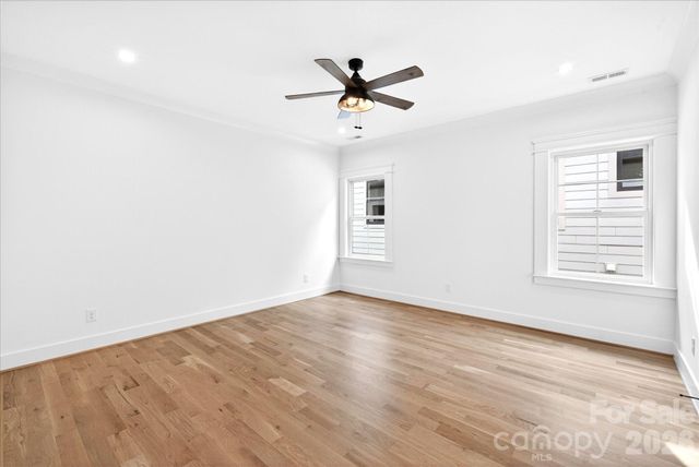 1718 Seifert Circle, Charlotte, NC 28205