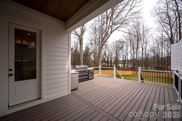 1718 Seifert Circle, Charlotte, NC 28205