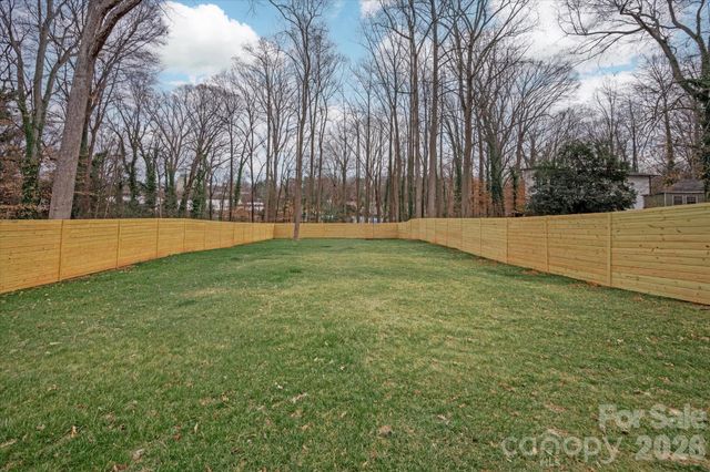 1718 Seifert Circle, Charlotte, NC 28205