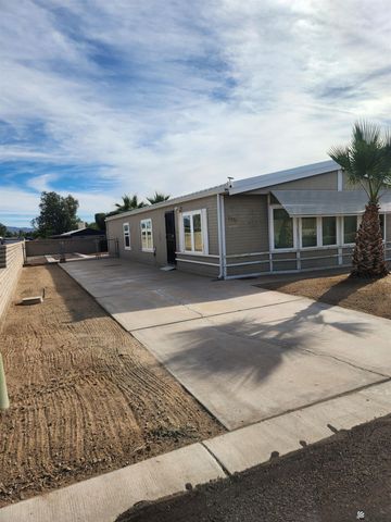 11237 S Cactus Wren, Yuma, AZ 85365