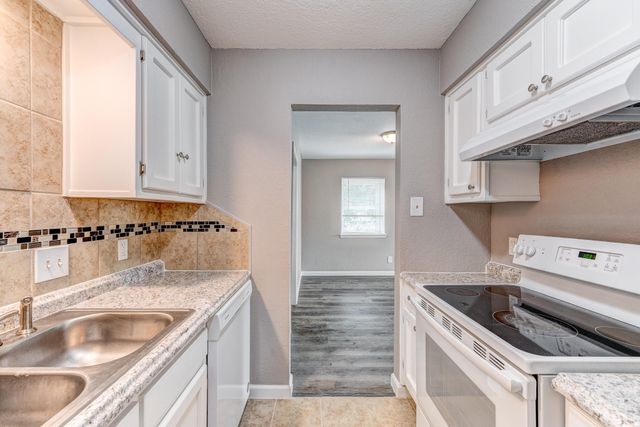 523 Spring Drive 4, Pasadena, TX 77504