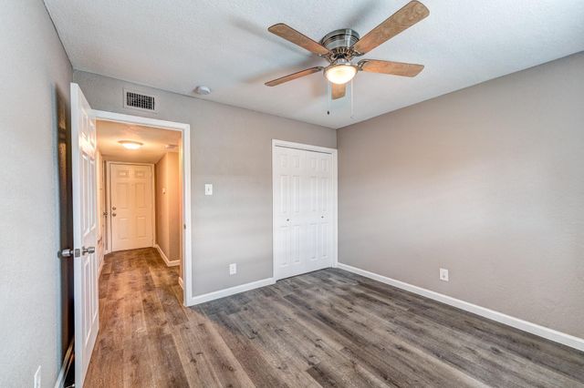 523 Spring Drive 4, Pasadena, TX 77504