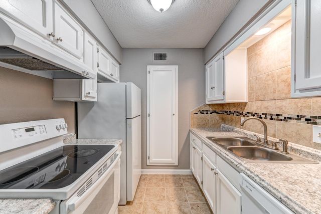 523 Spring Drive 4, Pasadena, TX 77504
