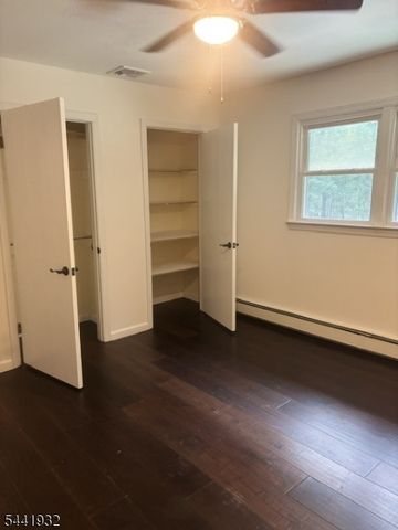 43 Dodie Dr, Parsippany-troy Hills Twp., NJ 07054