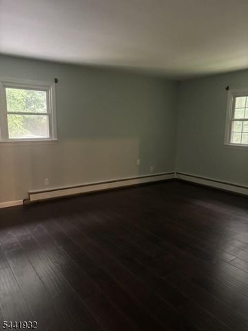 43 Dodie Dr, Parsippany-troy Hills Twp., NJ 07054