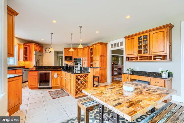 2415 OLD BOSLEY RD, Lutherville Timonium, MD 21093