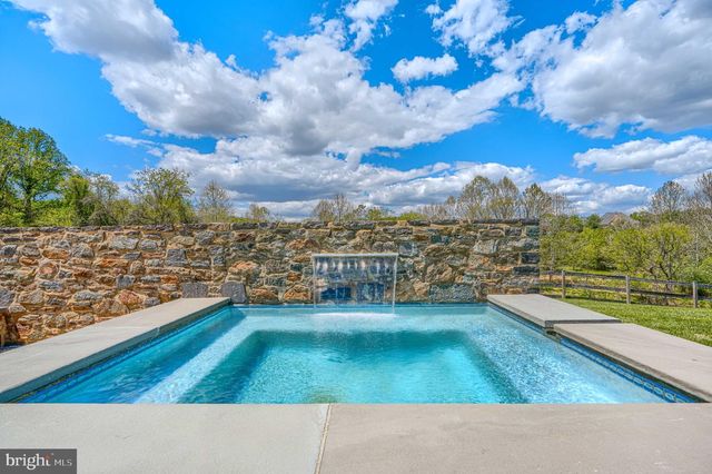 2415 OLD BOSLEY RD, Lutherville Timonium, MD 21093