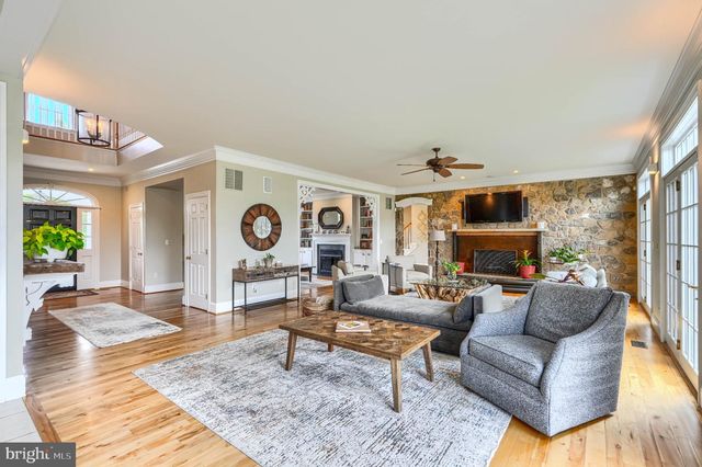 2415 OLD BOSLEY RD, Lutherville Timonium, MD 21093