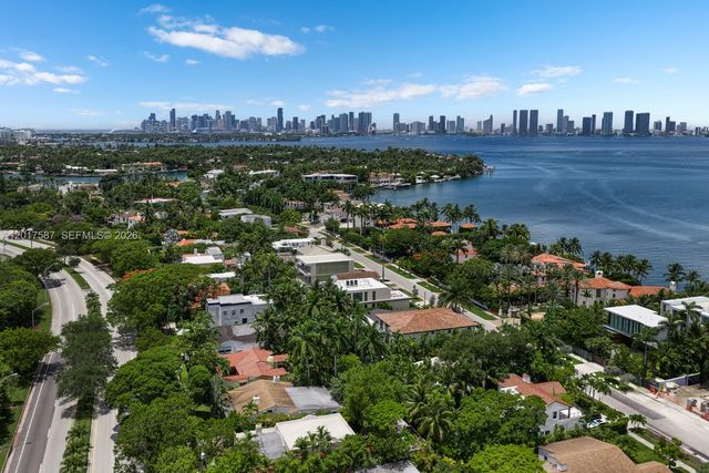 3045 N Bay Road, Miami Beach, FL 33140