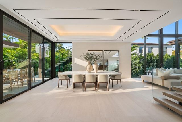 3045 N Bay Road, Miami Beach, FL 33140