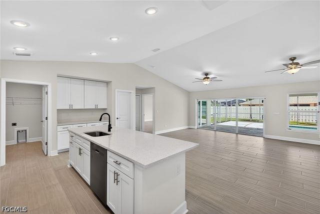 505 SW 25th LN, Cape Coral, FL 33914