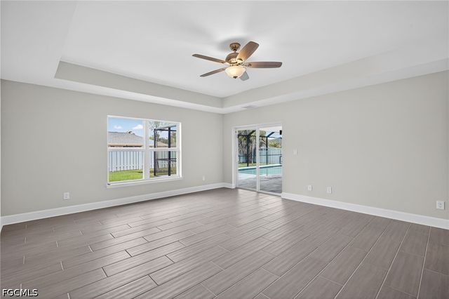 505 SW 25th LN, Cape Coral, FL 33914