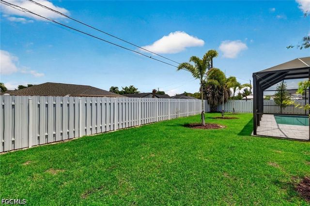 505 SW 25th LN, Cape Coral, FL 33914