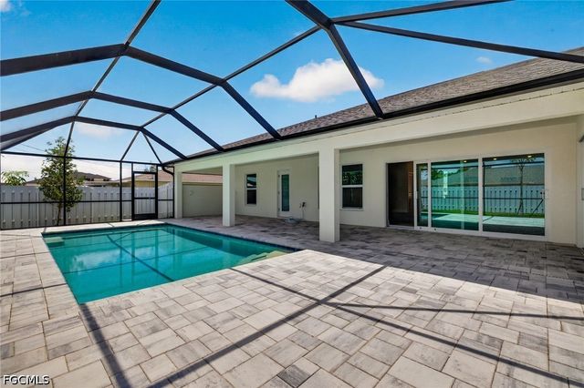 505 SW 25th LN, Cape Coral, FL 33914