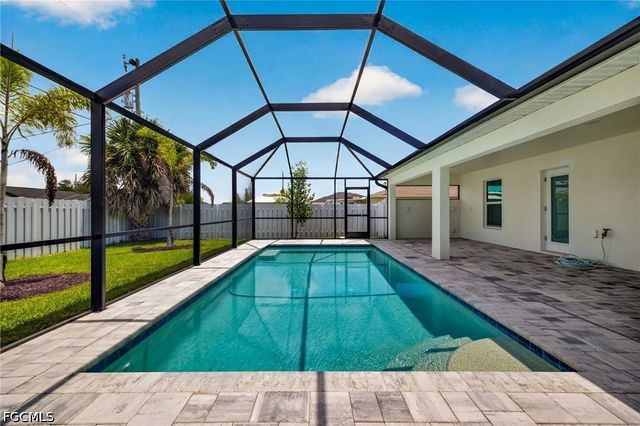505 SW 25th LN, Cape Coral, FL 33914