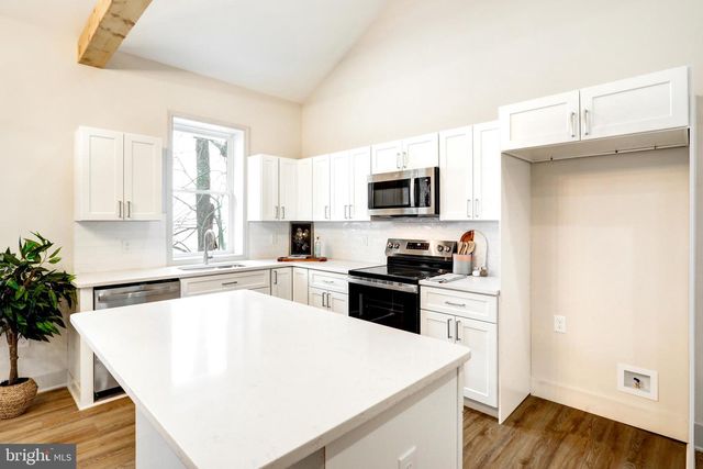 206 MOULSTOWN RD, Abbottstown, PA 17301