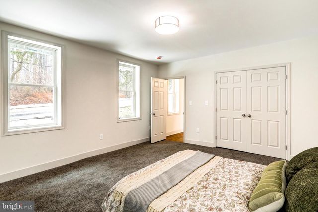 206 MOULSTOWN RD, Abbottstown, PA 17301