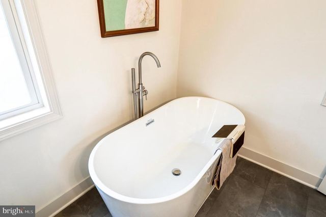 206 MOULSTOWN RD, Abbottstown, PA 17301