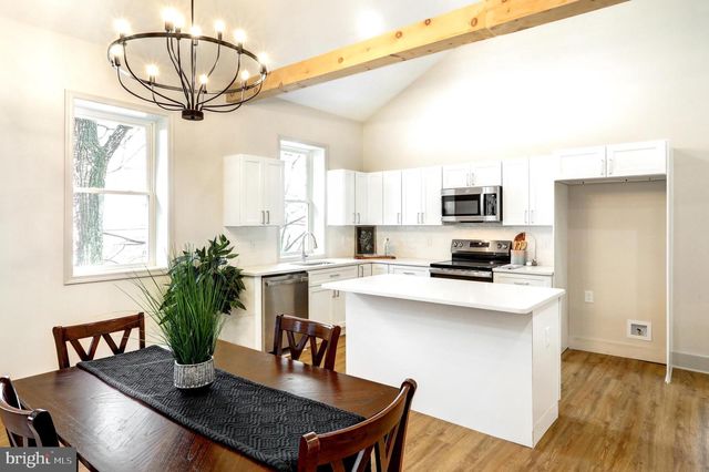 206 MOULSTOWN RD, Abbottstown, PA 17301