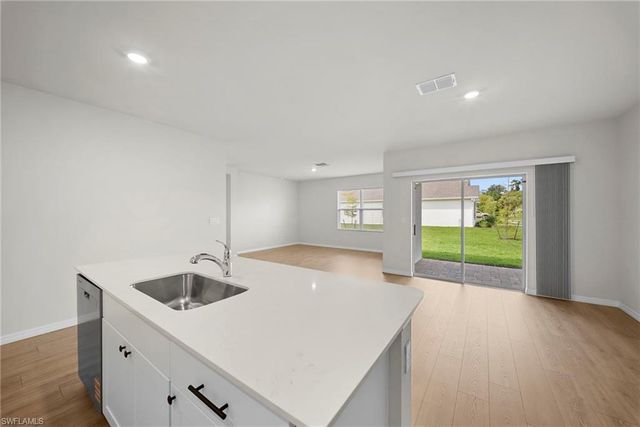 4080 peaceful river LN, Fort Myers, FL 33905