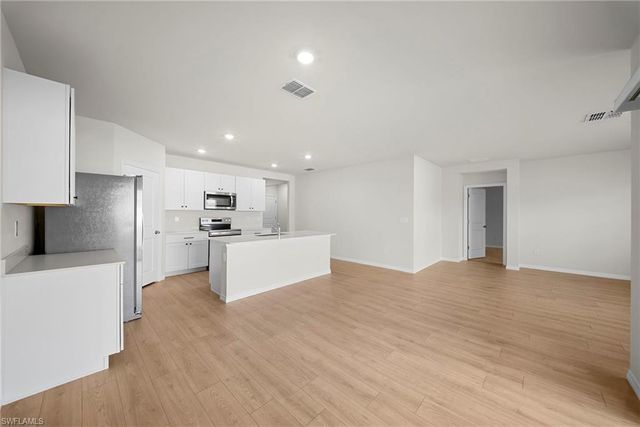 4080 peaceful river LN, Fort Myers, FL 33905