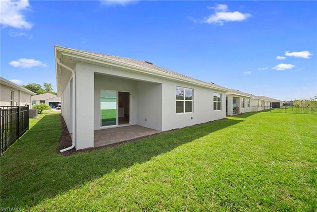 4080 peaceful river LN, Fort Myers, FL 33905