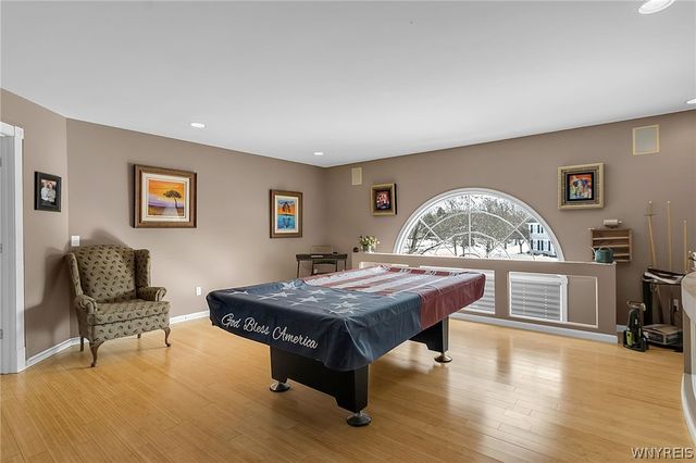 11 Hemlock Drive, Grand Island, NY 14072