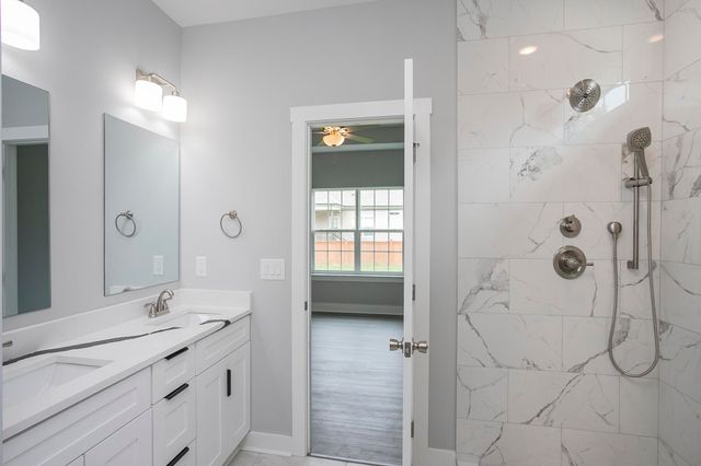 340 Fieldstone Ln, Springfield, TN 37172