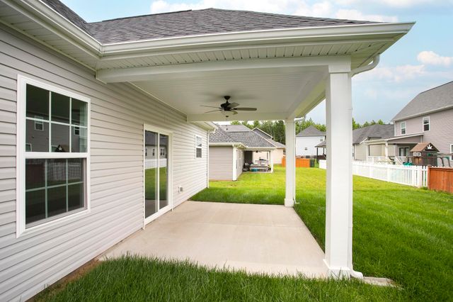 340 Fieldstone Ln, Springfield, TN 37172