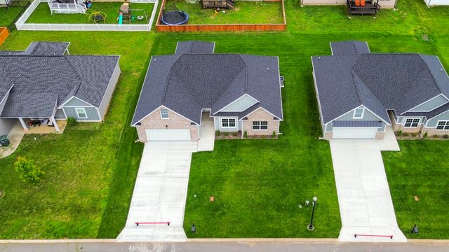 340 Fieldstone Ln, Springfield, TN 37172