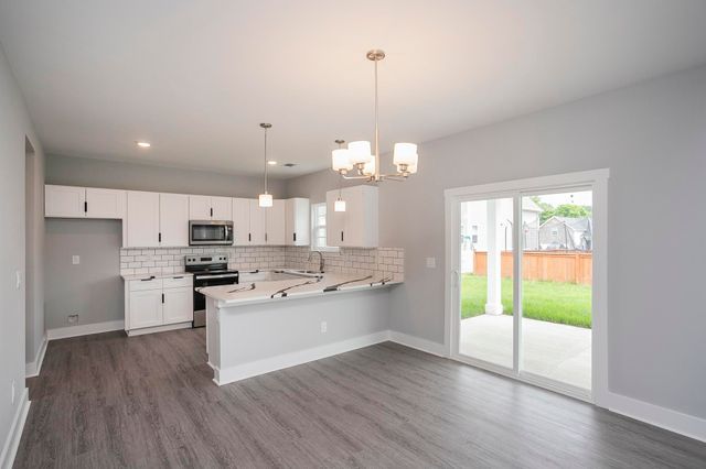340 Fieldstone Ln, Springfield, TN 37172