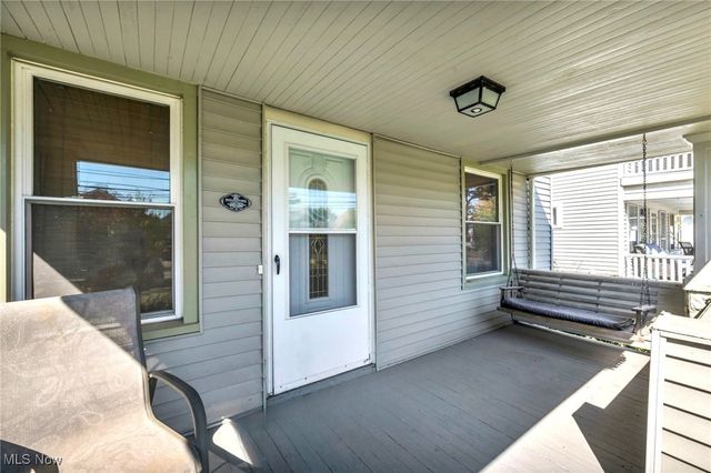 2222 Woodward Avenue, Lakewood, OH 44107