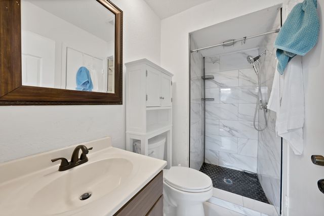 1402 S Carrier Parkway 110, Grand Prairie, TX 75051