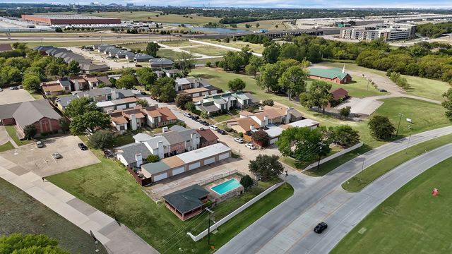 1402 S Carrier Parkway 110, Grand Prairie, TX 75051