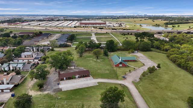 1402 S Carrier Parkway 110, Grand Prairie, TX 75051