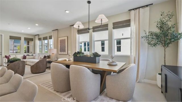 27416 Catalogue Way, Valencia, CA 91381