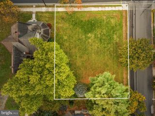 S HANOVER ST, Carlisle, PA 17013