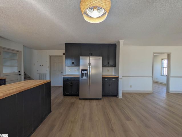 207 Old Salem Road, Moore, SC 29369