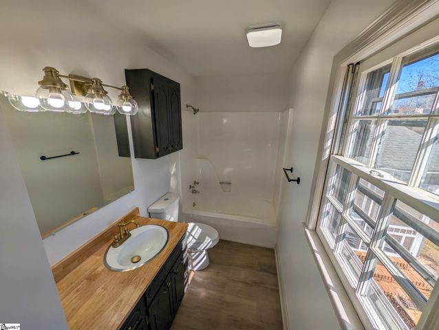 207 Old Salem Road, Moore, SC 29369