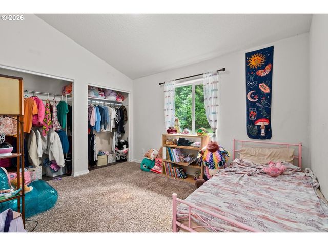 32171 BISHOP Rd, Rainier, OR 97048