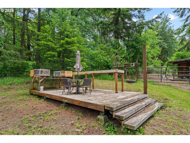 32171 BISHOP Rd, Rainier, OR 97048