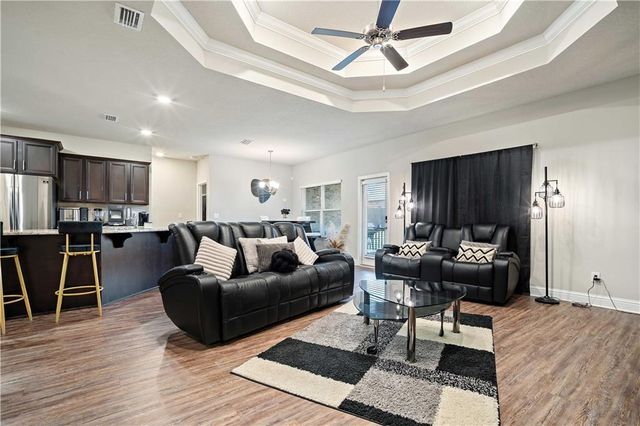 2414 Clairmont W Drive, Semmes, AL 36575