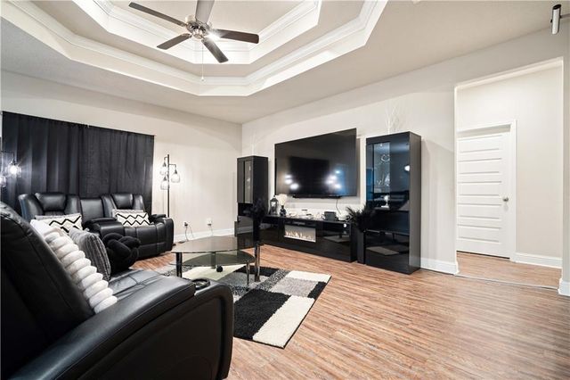 2414 Clairmont W Drive, Semmes, AL 36575