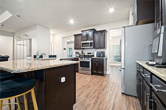 2414 Clairmont W Drive, Semmes, AL 36575