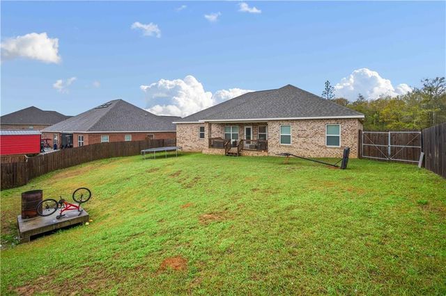 2414 Clairmont W Drive, Semmes, AL 36575
